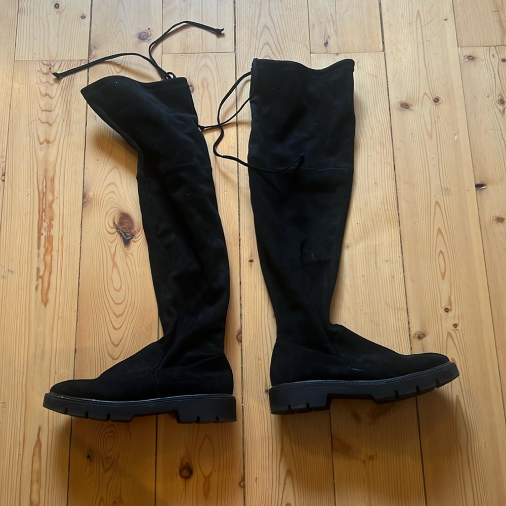A new Day over the knee black boots size 8 Wore Calf